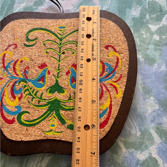 Vintage Folk Art Hand Painted Cork Trivet Wall Decor - Picture 6 of 7